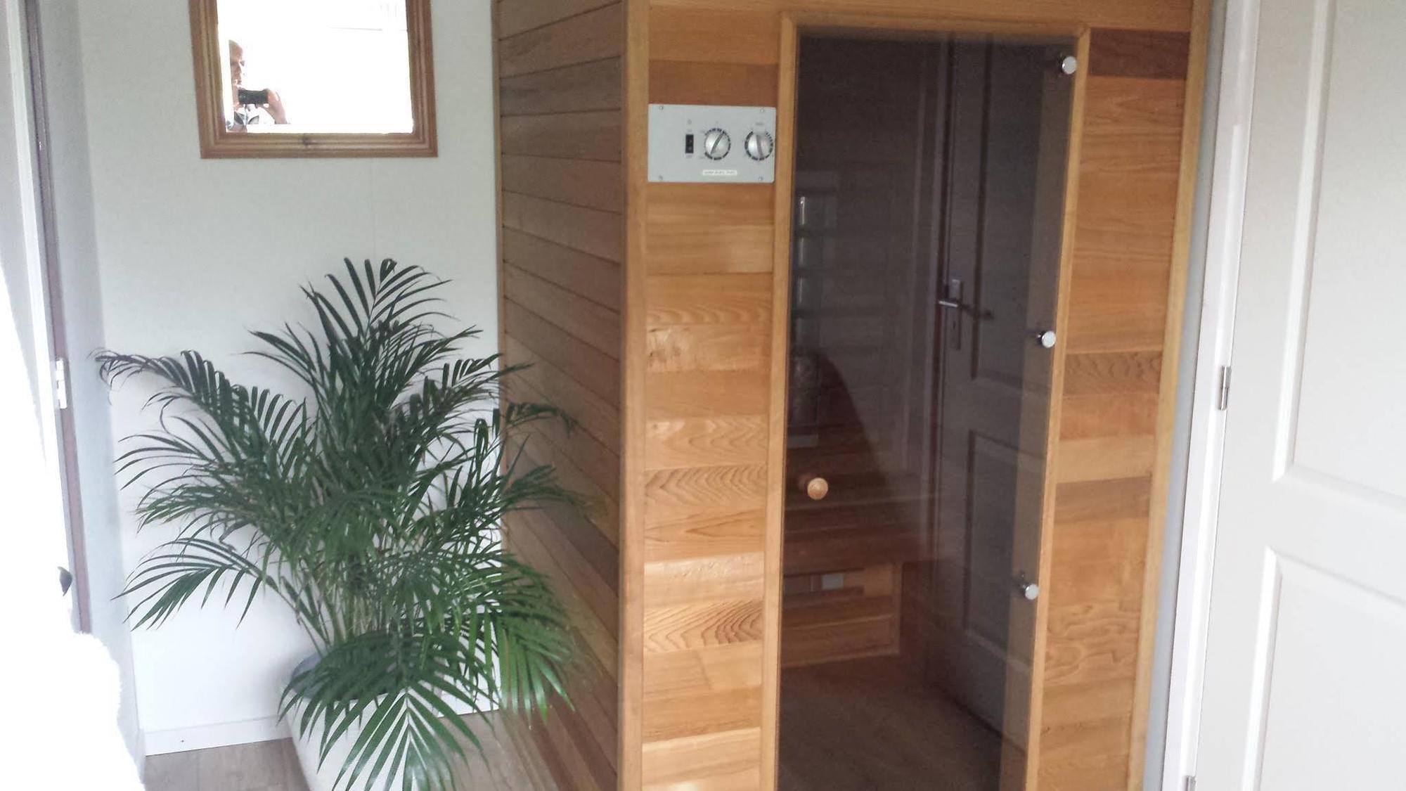 De Energiek Bed & Breakfast Wehe-den Hoorn Екстериор снимка